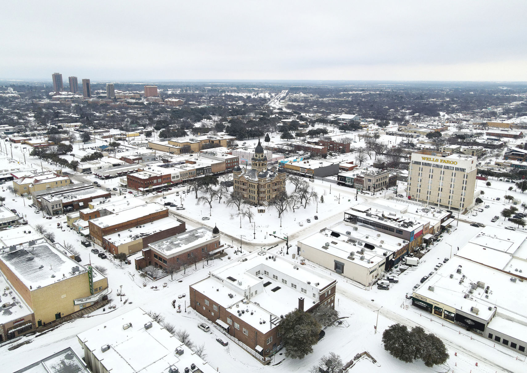 DRC_DentonSnow&IceStorm1_021721.jpg